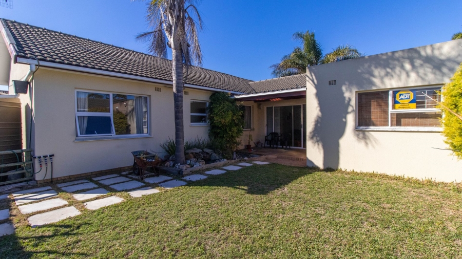 4 Bedroom Property for Sale in Tygerdal Western Cape